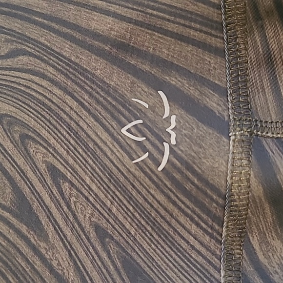 Beyond Yoga Olive Green Marbled Pant - Picture 5 of 13